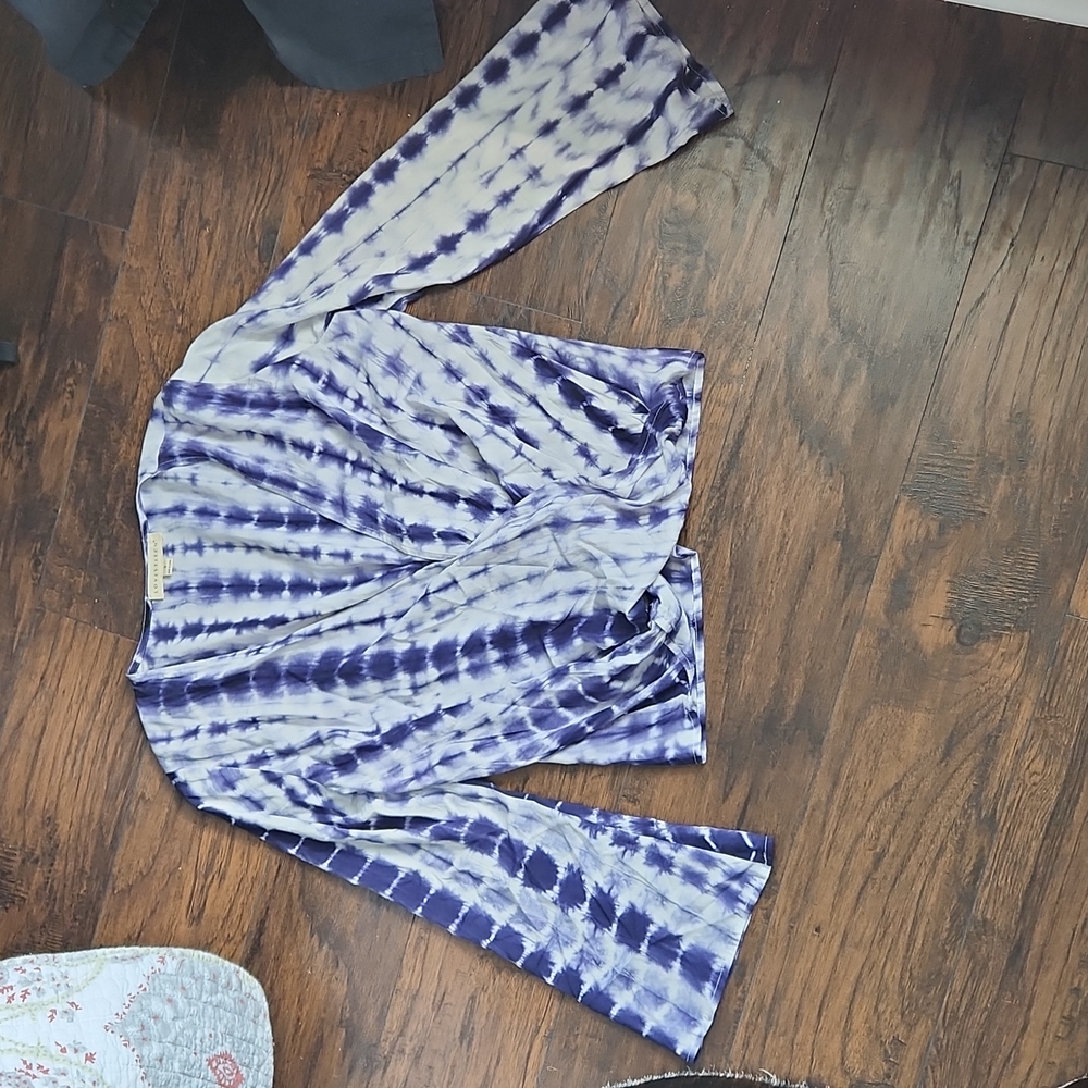 Lovestich Wrap front Blouse sz S